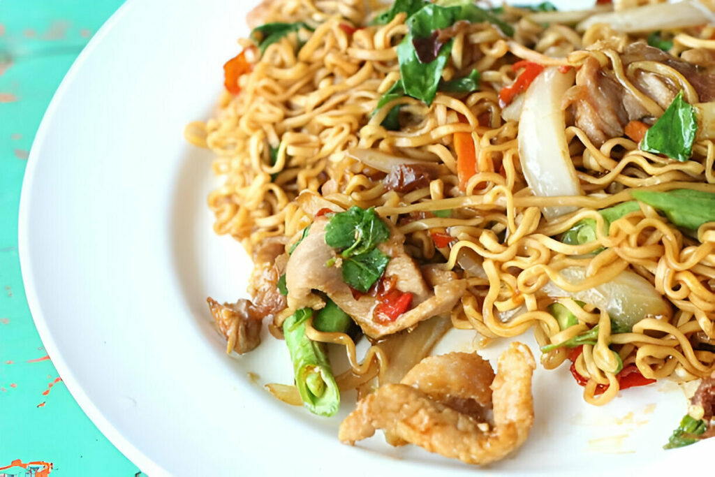 Chicken Stir fried Chow Mein spicy Recipe