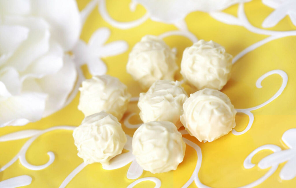 Red Velvet Cake Pops Recipe