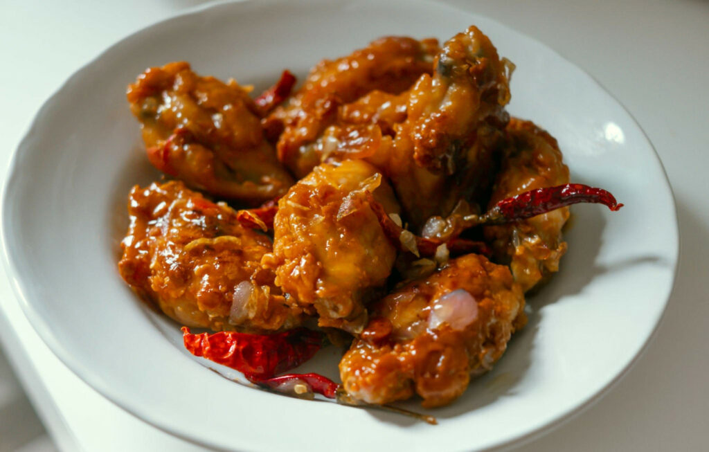 Crispy Chicken Wings with Spicy Tamarind Sauce Recipe