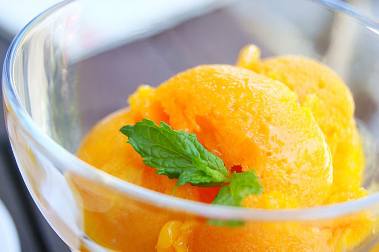 Mango Ice Cream Recipe
