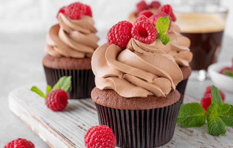 Raspberry Cupcakes with Chocolate Whipped Cream Recipe
